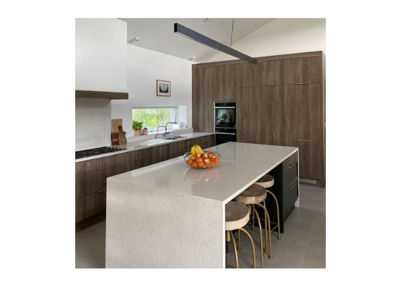 ▷ Encimera Silestone Nebula Alpha Snowy Ibiza