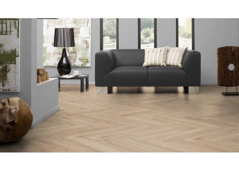 HERRINGBONE TOLOUSSE OAK D3678 133 MM AC4 SWISS KRONO