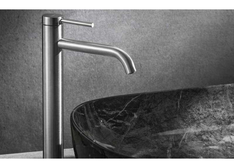 MONOMANDO DE LAVABO ALTO VETTÄ INOX SATINADO