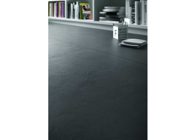 BLOCK BLACK NATURALE 75X75 RECTIFICADO