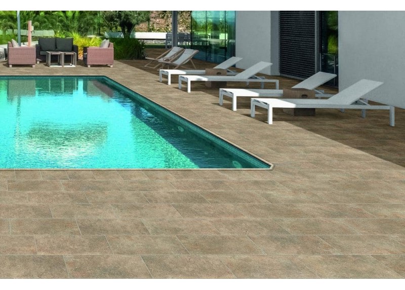 ROCKS BROWN ANTISLIP 30X30